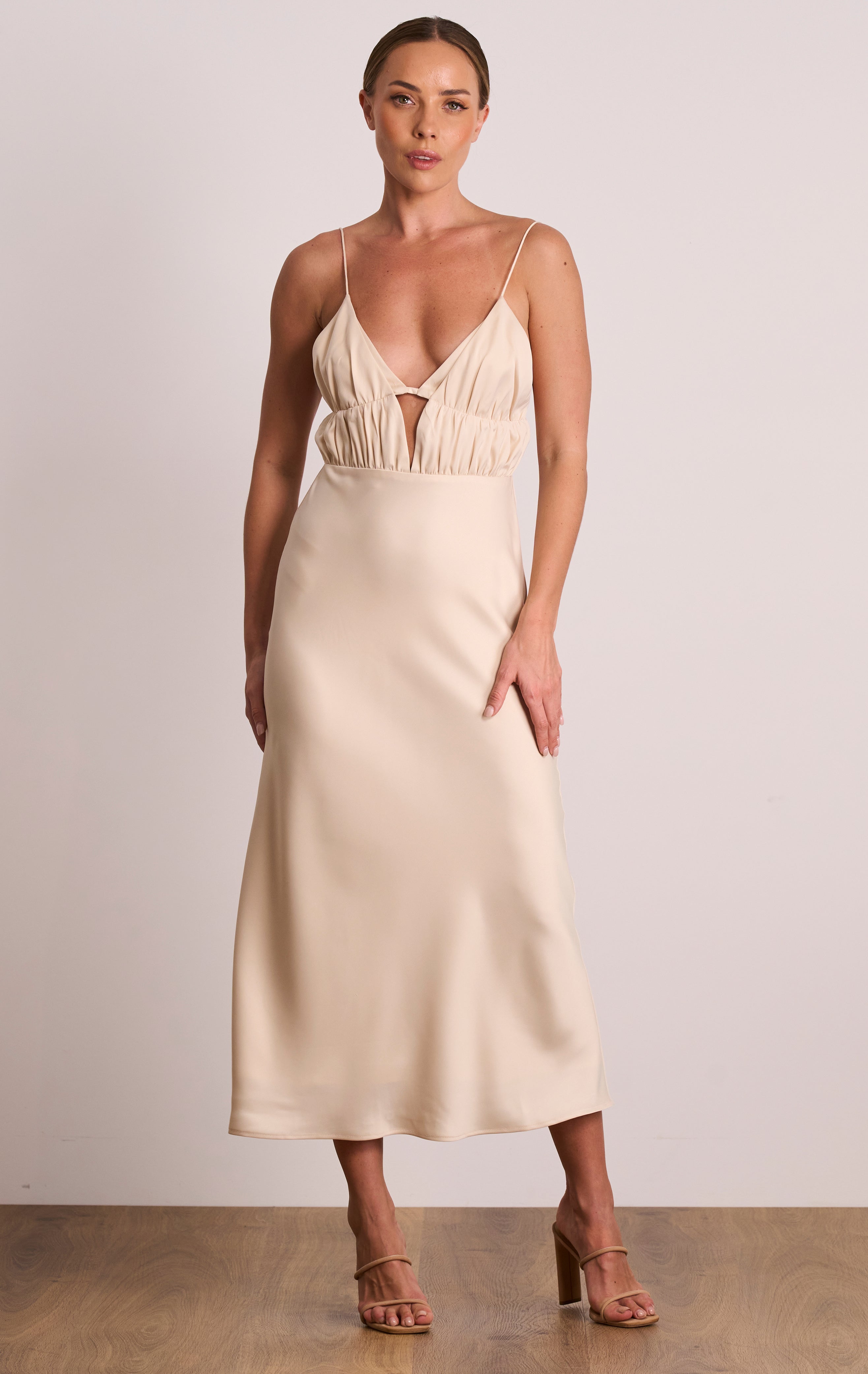 Shona joy 2024 champagne dress